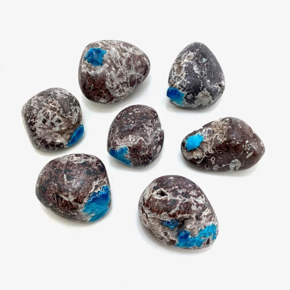 Cavansite Crystal: Healing Properties, Meaning & Uses