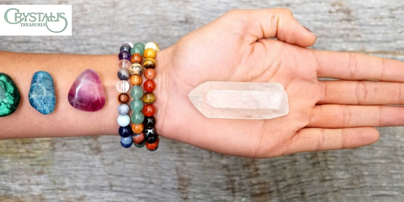 How to Use a Chakra Bracelet and its Benefits